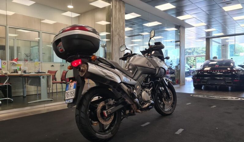 SUZUKI V-STROM pieno