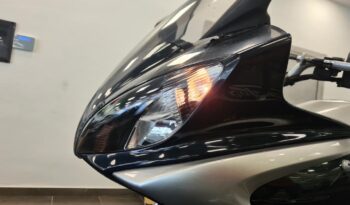 YAMAHA FAZER FZ6 pieno