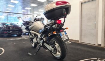 YAMAHA FAZER FZ6 pieno