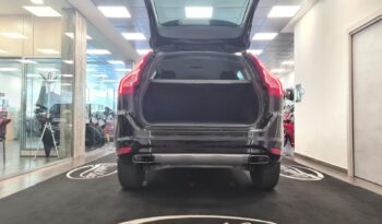 VOLVO XC60 2.0D4 MOMENTUM pieno