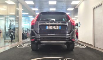 VOLVO XC60 2.0D4 MOMENTUM pieno