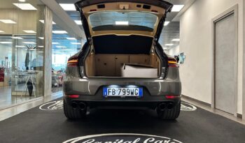 PORSCHE MACAN S pieno