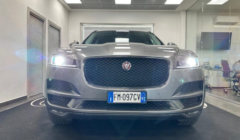 JAGUAR F-PACE pieno