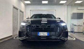 AUDI Q8 50TDI pieno