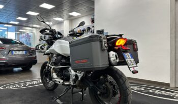 MOTO GUZZI V85TT pieno