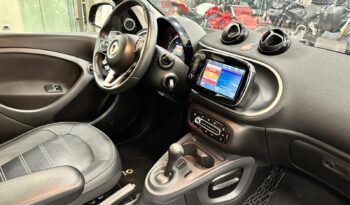 SMART FORFOUR pieno