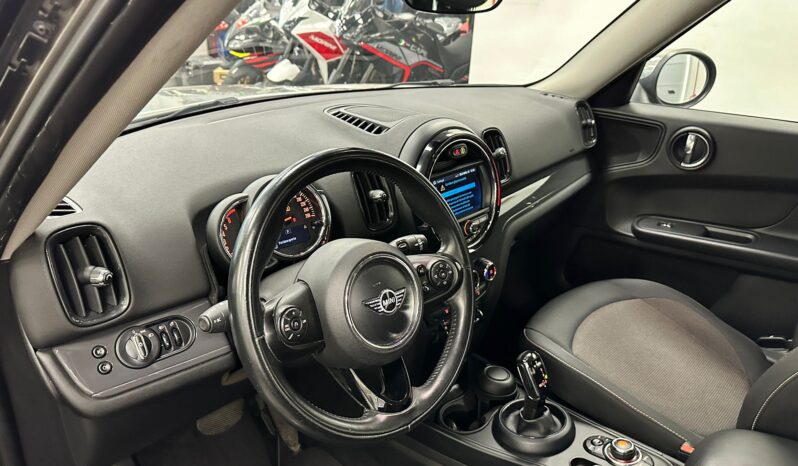 MINI COUNTRYMAN ONE D pieno