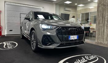 AUDI Q3 40TFSI pieno