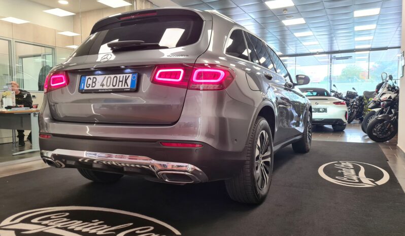 MERCEDES-BENZ GLC 200D 4MATIC pieno