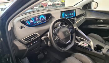 PEUGEOT 3008 PHEV pieno