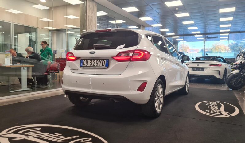 FORD FIESTA TITANIUM 1.5D pieno