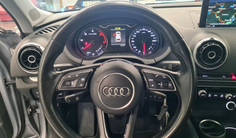 AUDI A3 pieno