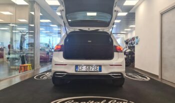 VOLKSWAGEN GOLF GTE pieno