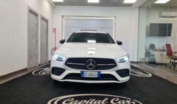 MERCEDES-BENZ CLA SHOOTING BRAKE 200D PREMIUM pieno